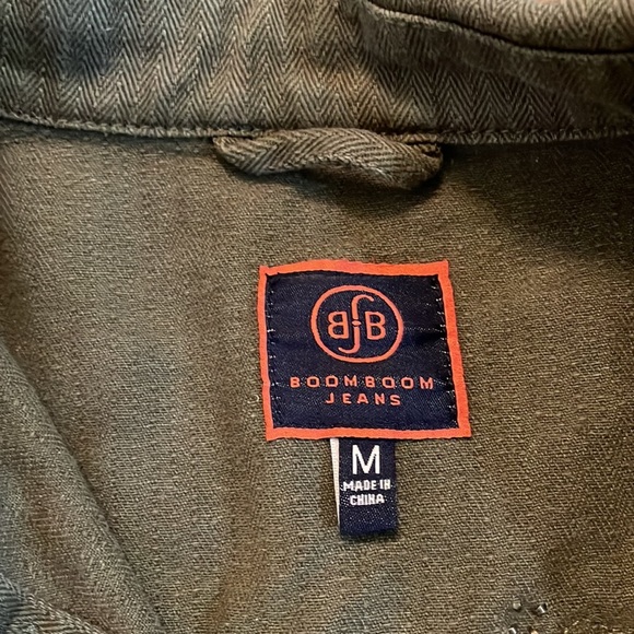 Boomboom Jeans Embroidered Embellished Skull Roses Jacket Women’s M - Picture 6 of 7